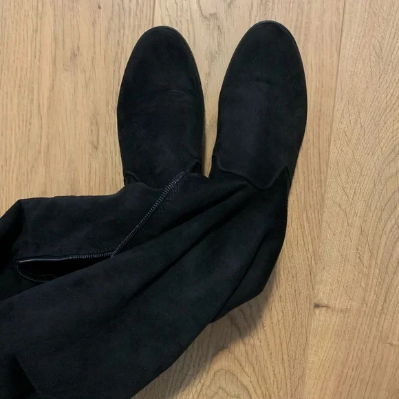 Thigh high boots - Picture 2 of 3